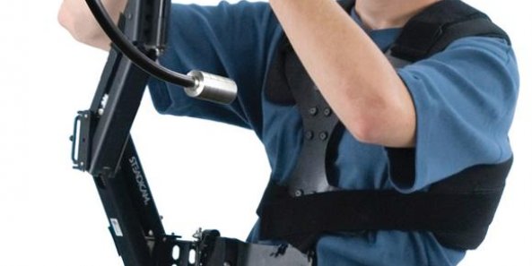 View High Res Photo 1 >>